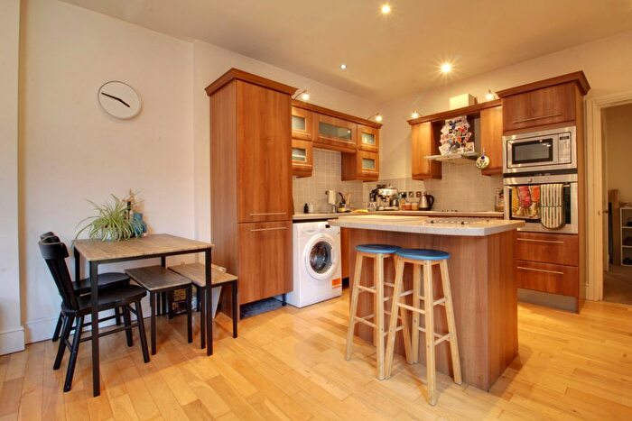 2 Bedroom Flat To Rent In Tenby Street, Jewellery Quarter, Birmingham, B1