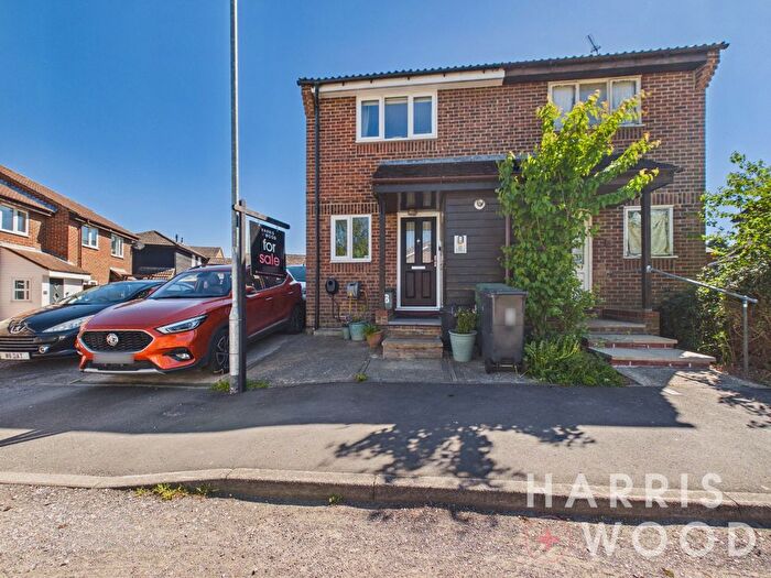2 Bedroom Semi-Detached House For Sale In Leonard Mews, Braintree, Essex, CM7