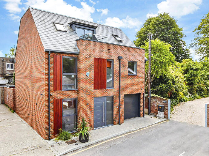 4 Bedroom Detached House For Sale In Oaten Hill Place, Canterbury, Kent, CT1