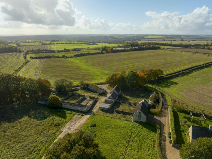 4 Bedroom Detached House For Sale In Fulbrook, Burford, Oxfordshire, OX18