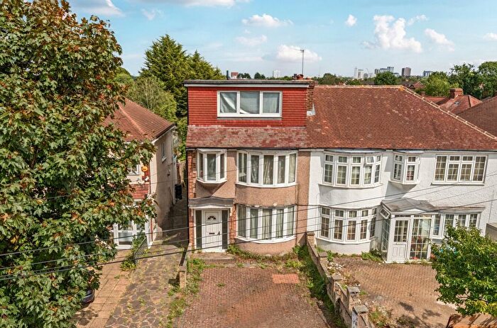 5 Bedroom Semi-Detached House For Sale In St. Margarets Avenue, Cheam, Sutton, Surrey, SM3