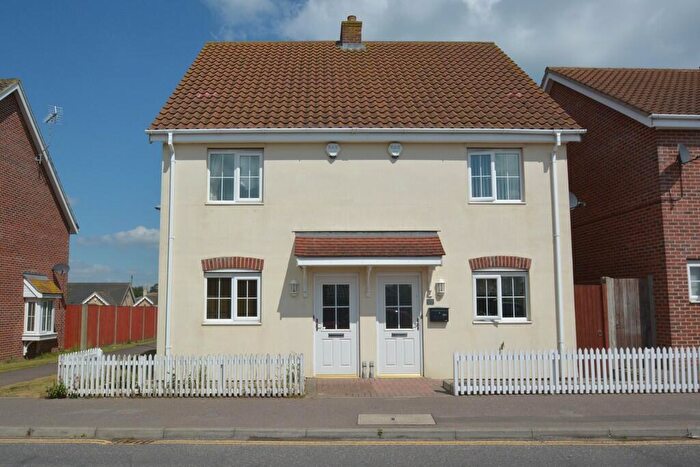 3 Bedroom Semi-Detached House To Rent In Mendham Lane, Harleston, IP20