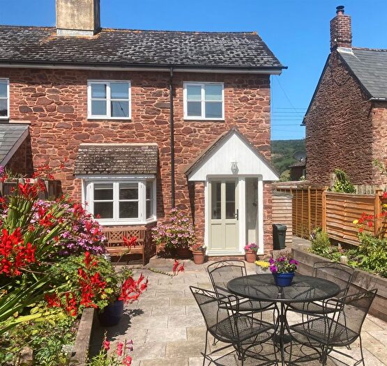 2 Bedroom Semi-Detached House For Sale In Brook Street, Timberscombe, Minehead, TA24
