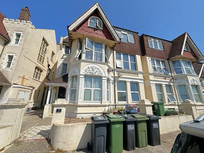 3 Bedroom Flat To Rent In Grosvenor Crescent, St Leonards On Sea, TN38
