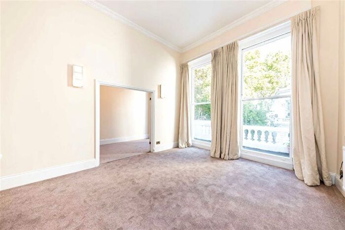 2 Bedroom Flat To Rent In Cornwall Gardens, London, SW7