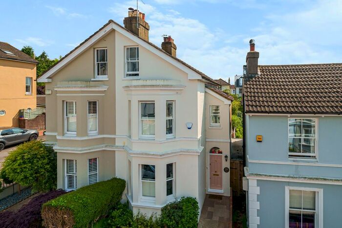 4 Bedroom Semi-Detached House To Rent In Princes Street, Tunbridge Wells, TN2