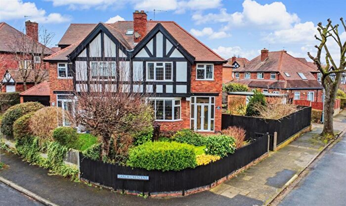3 Bedroom Semi Detached House For Sale In Larch Crescent, Beeston, Nottingham, NG9