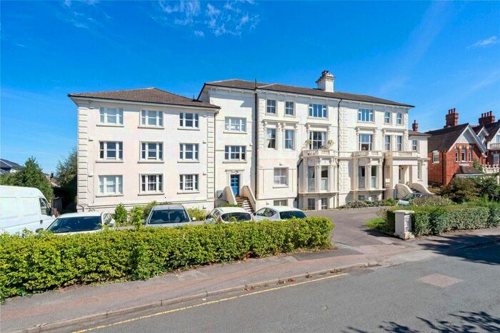 2 Bedroom Flat To Rent In Amherst Road, Tunbridge Wells, TN4