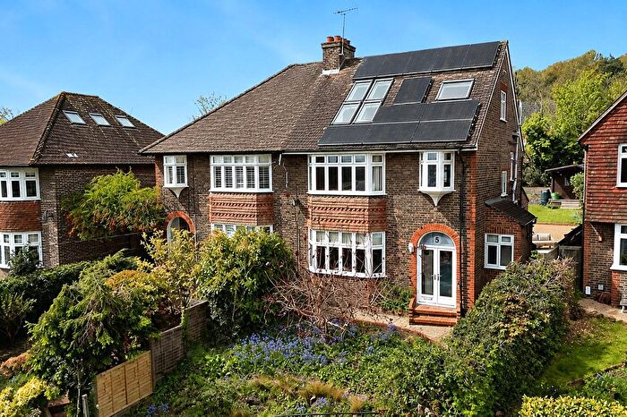 5 Bedroom Detached House For Sale In Earlswood Road, Redhill, Surrey, RH1