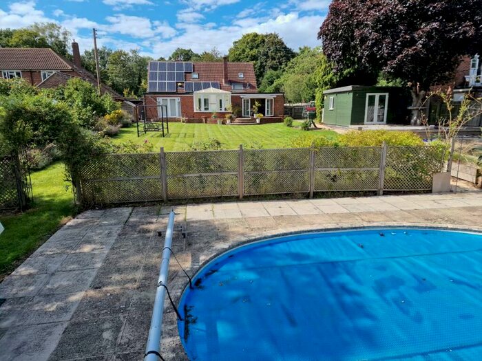 5 Bedroom Detached House For Sale In Newtown Common, Newbury, RG20