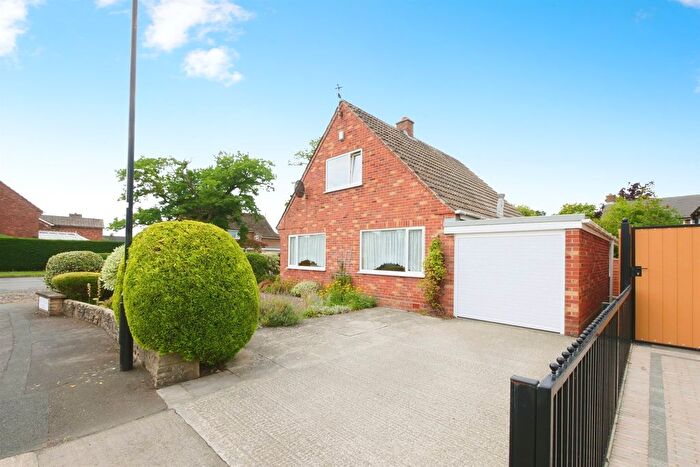 3 Bedroom Detached Bungalow For Sale In Westfield Road, Wigginton, York, YO32