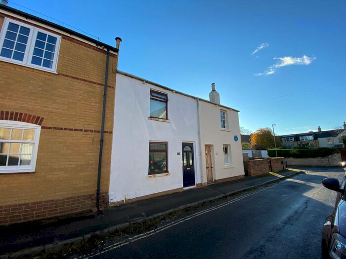 2 Bedroom Terraced House To Rent In Windsor Street, Oxford, OX3