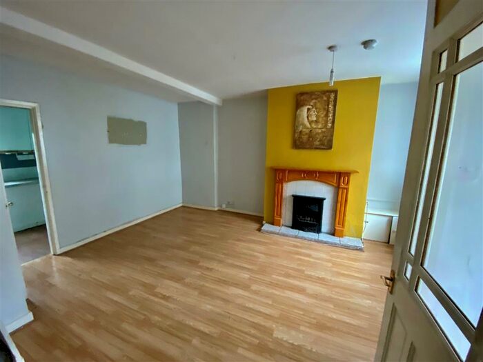 2 Bedroom Terraced House To Rent In Strand Street, Mountain Ash, CF45