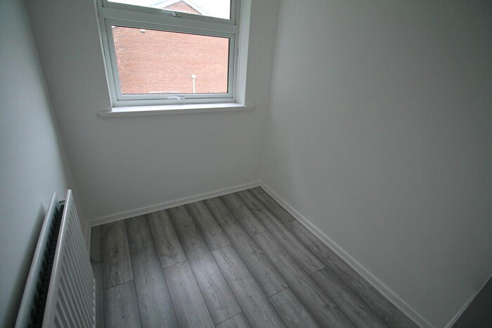 3 Bedroom End Of Terrace House For Sale In Helmsley Close, Penshaw, Houghton Le Spring, DH4