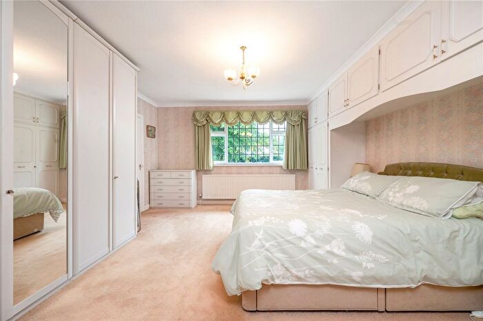 4 Bedroom Detached House For Sale In The Broadway, Oadby, Leicester, LE2