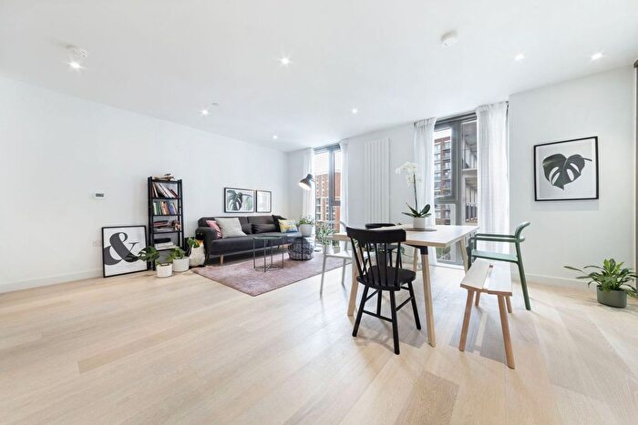 1 Bedroom Flat For Sale In Windlass House, Royal Wharf, E16