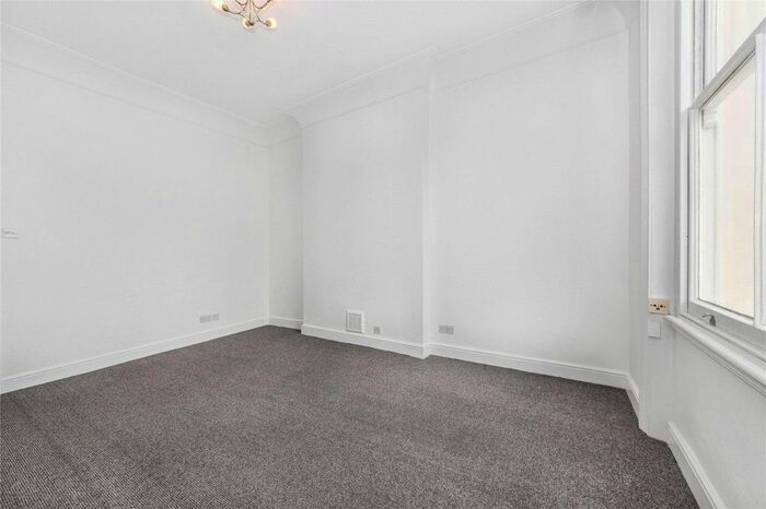 1 Bedroom Flat To Rent In Warrington Crescent, Little Venice, W9