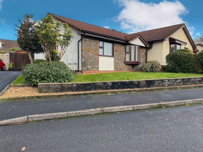 2 Bedroom Bungalow To Rent In Heol Broch, Birchgrove, Swansea, SA7