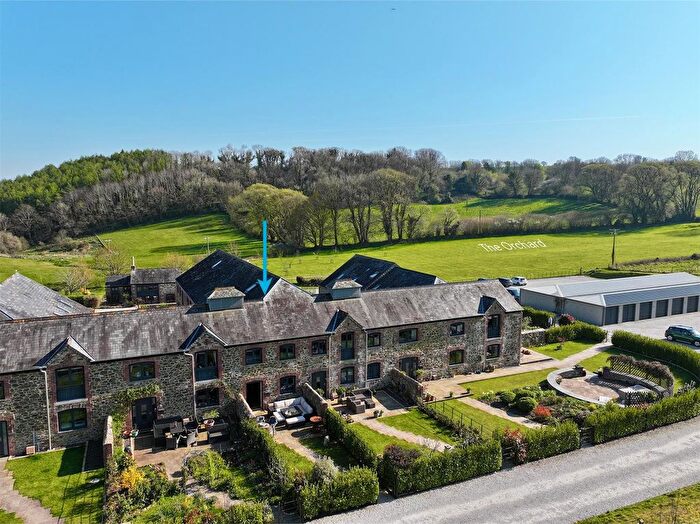 2 Bedroom Barn Conversion For Sale In Hareston Farm Barns, Yealmpton, Plymouth, PL8