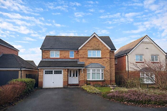 4 Bedroom Detached House For Sale In Guest Avenue, Emersons Green, Bristol, BS16