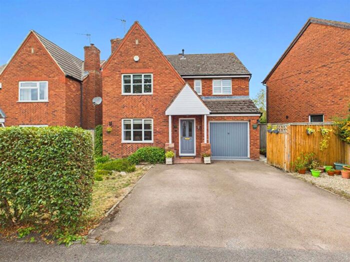 4 Bedroom Detached House For Sale In Little Holbury, Whitminster, Gloucester, GL2