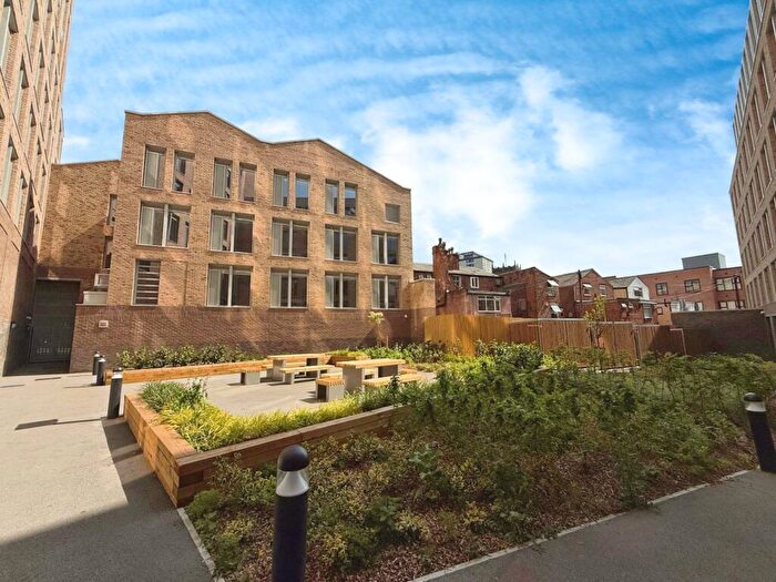 2 Bedroom Flat To Rent In Vicarage Grove, Eccles, Manchester, Greater Manchester, M30