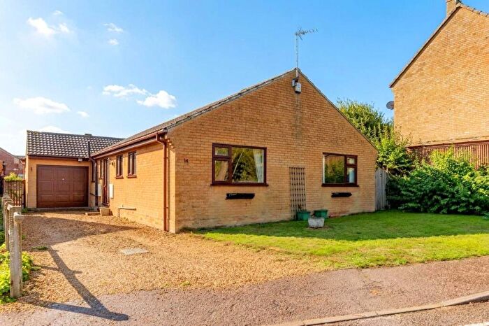 4 Bedroom Detached Bungalow To Rent In Fletcher Way, Acle, NR13