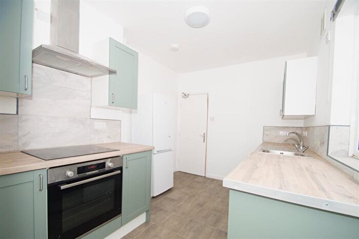 4 Bedroom Terraced House To Rent In Douglas Road, Horfield, Bristol, BS7