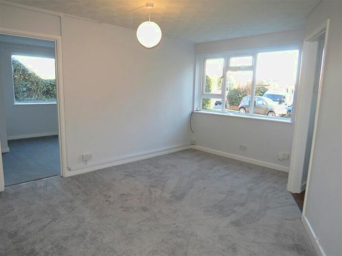 1 Bedroom Property To Rent In Welbeck Avenue, Southampton, SO17