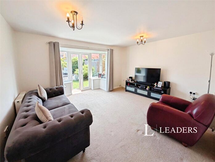4 Bedroom Detached House For Sale In Millstone Close, Mansfield, Nottinghamshire, NG18