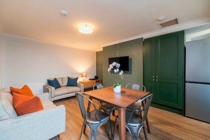 3 Bedroom Terraced House To Rent In Stratford Road, Newcastle, NE6