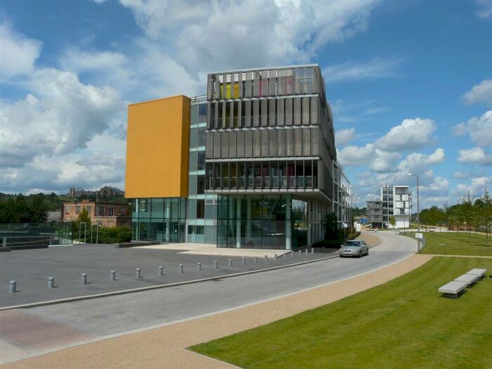 Apartment To Rent In Hudson Apartments, New River Village, Hornsey, N8