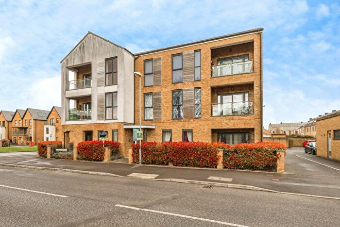 1 Bedroom Flat For Sale In Farnborough Road, Locking, Weston-super-Mare, Somerset, BS24