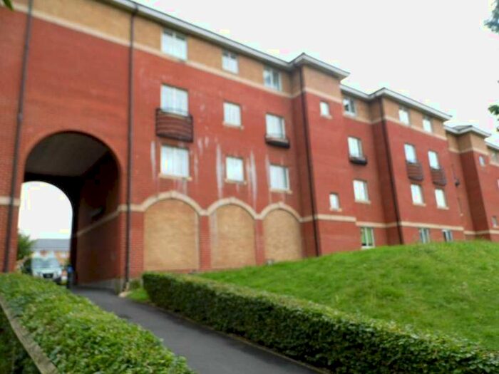 2 Bedroom Apartment To Rent In Saltash Road Churchward, Swindon, SN2