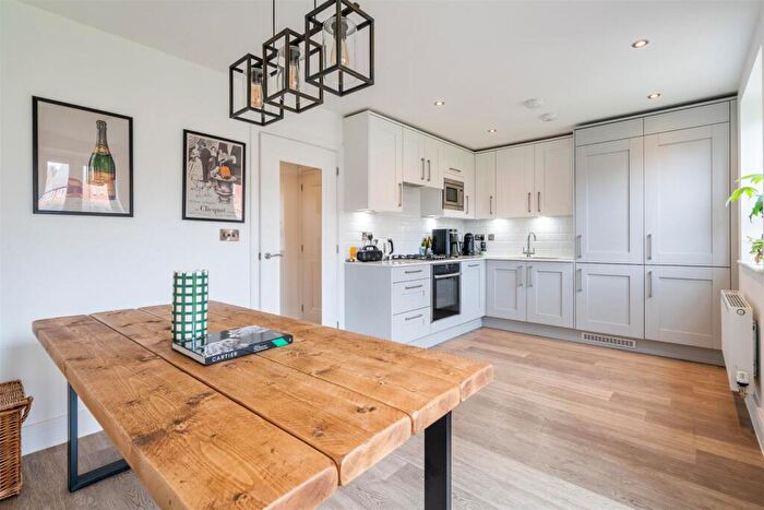 3 Bedroom Detached House To Rent In Hampton Green, Hampton-In-Arden, B92