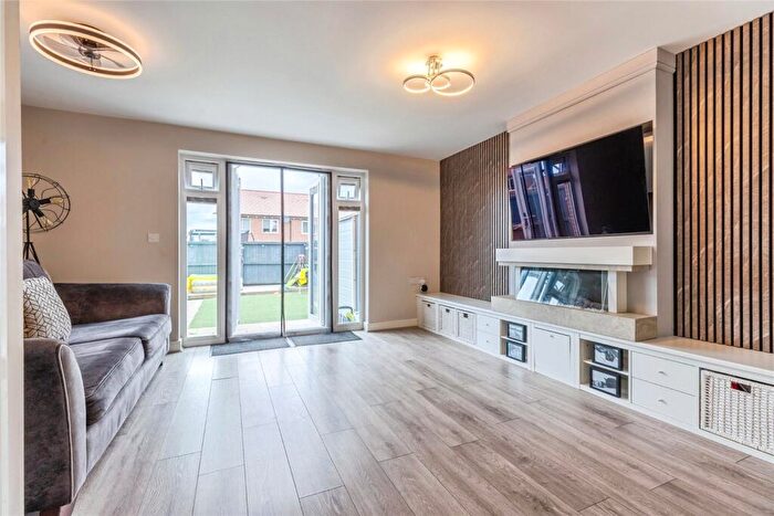 3 Bedroom Semi-Detached House For Sale In Kirkfell Drive, Middleton, Greater Manchester, M24