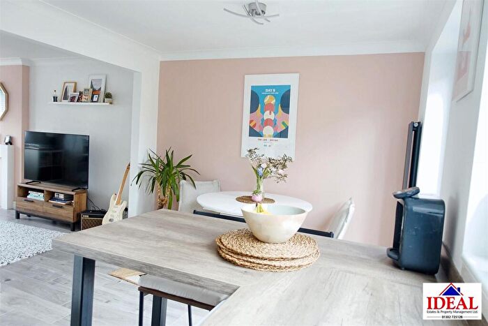 3 Bedroom Detached House For Sale In Clarks Court, Adwick-Le-Street, Doncaster, DN6