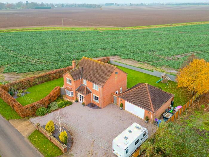 4 Bedroom Detached House For Sale In Fenhouses Lane, Swineshead, Boston, PE20