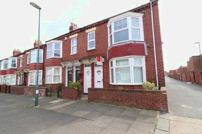 2 Bedroom Flat To Rent In Brownlow Road, South Shields, NE34
