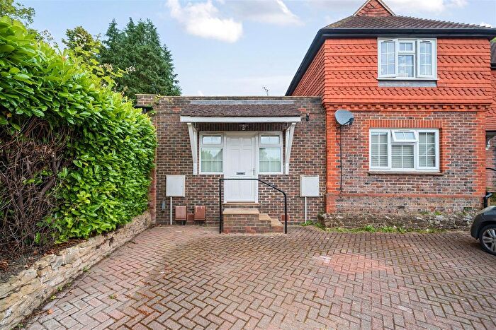 2 Bedroom Maisonette To Rent In Liphook Road, Haslemere, GU27