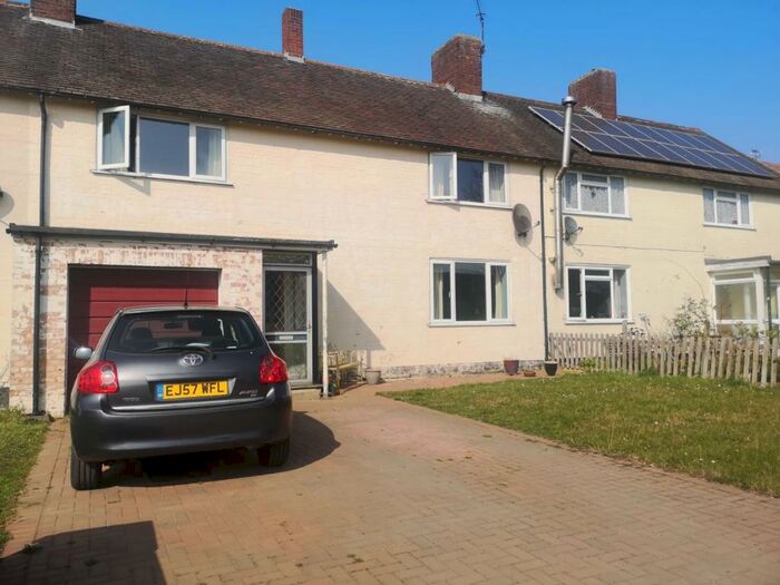 4 Bedroom Terraced House For Sale In Hawthorne Way, Stradishall, Newmarket, CB8