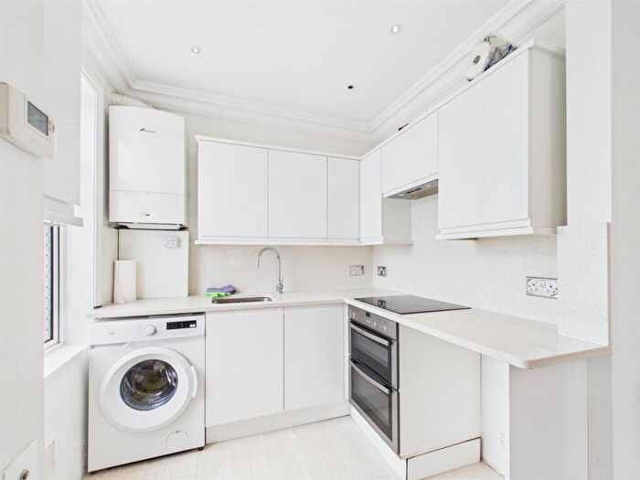 1 Bedroom Flat To Rent In Bentley Street, Stamford, PE9