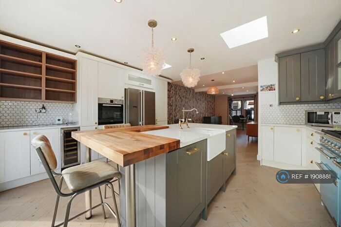 5 Bedroom Terraced House To Rent In Glenparke Road, London, E7