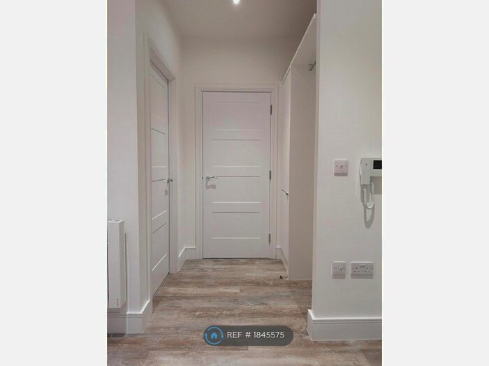 1 Bedroom Flat To Rent In Parkgate, Sheldon, Birmingham, B26