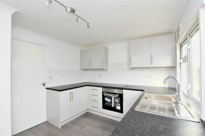 2 Bedroom Park Home To Rent In Colchester Road, Great Bentley, CO7