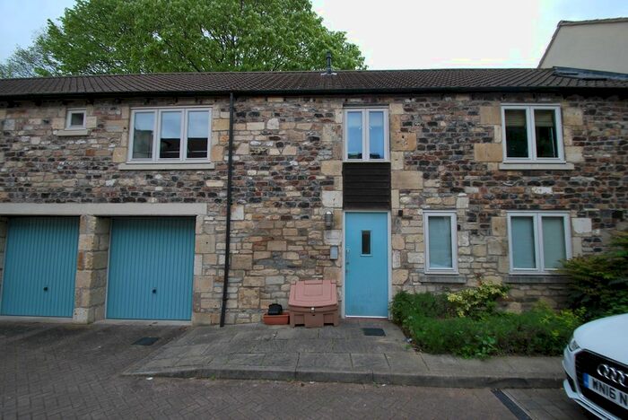 Studio To Rent In Upper Bristol Road, Bath, BA1