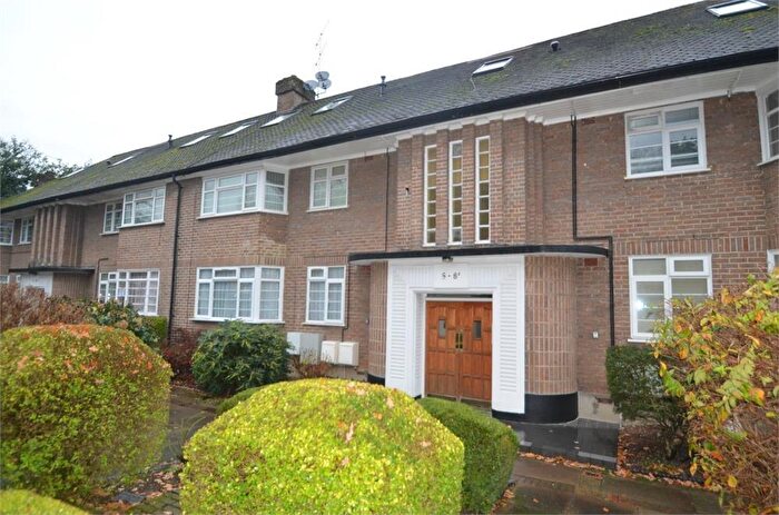 1 Bedroom Flat To Rent In Heronsgate, Edgware, HA8