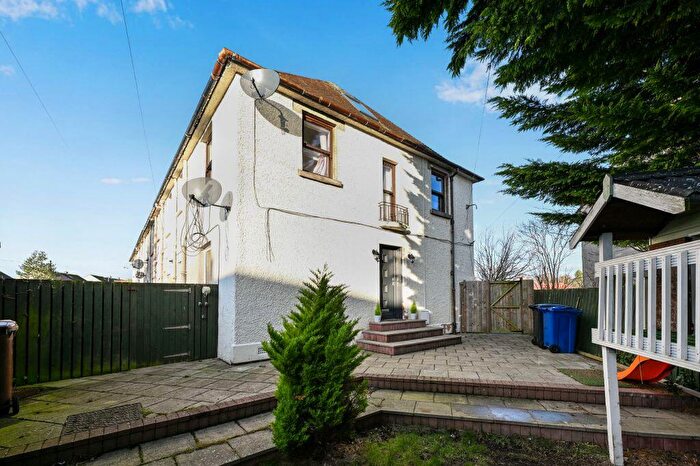 2 Bedroom Flat For Sale In Dobbie's Road, Bonnyrigg, EH19