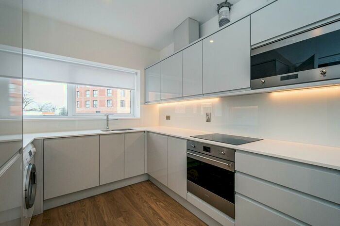 3 Bedroom Town House To Rent In Soho Loop Street, Birmingham, B18