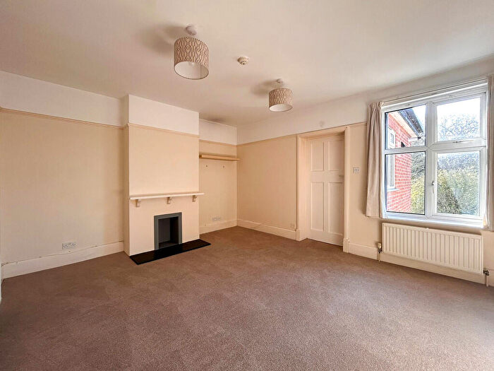 2 Bedroom Flat To Rent In Chesterton Road, Cambridge, CB4